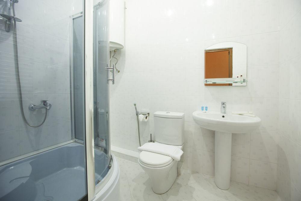 Astoria Hotel Tbilisi Ngoại thất bức ảnh